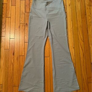 Lululemon yoga pants